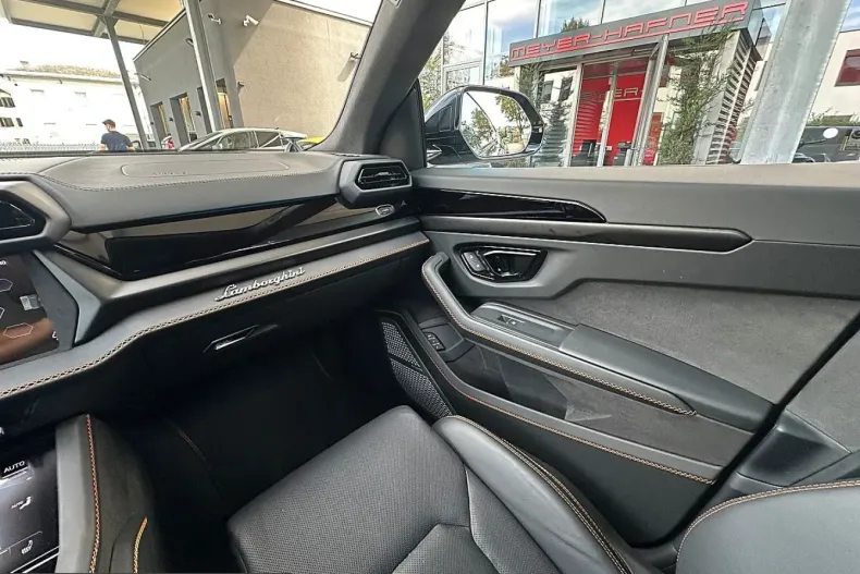 Lamborghini Urus din 2025 cu 8.990 km - oferta LAM251243 - foto 34