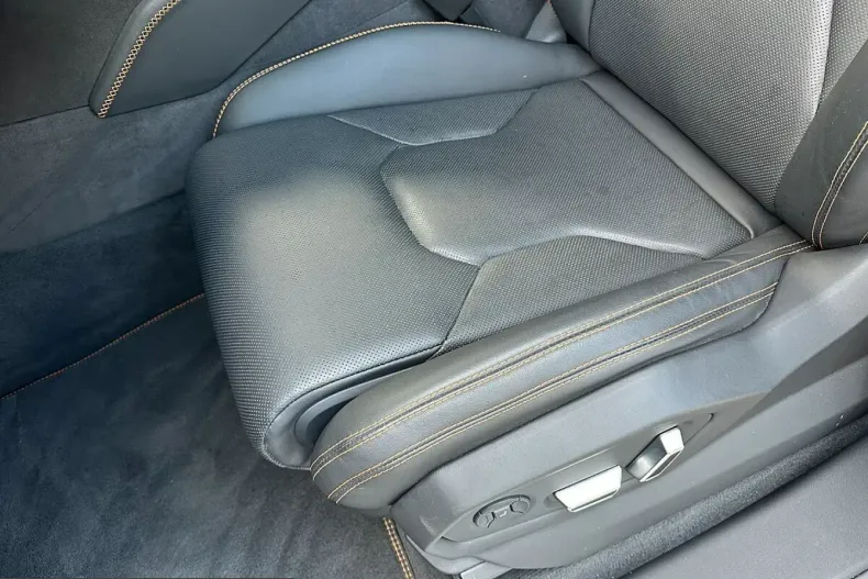 Lamborghini Urus din 2025 cu 8.990 km - oferta LAM251243 - foto 43