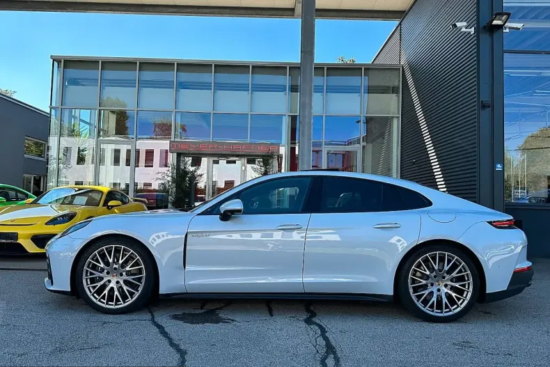 Porsche Panamera din 2025 cu 20.170 km - oferta POR251244 - foto 9