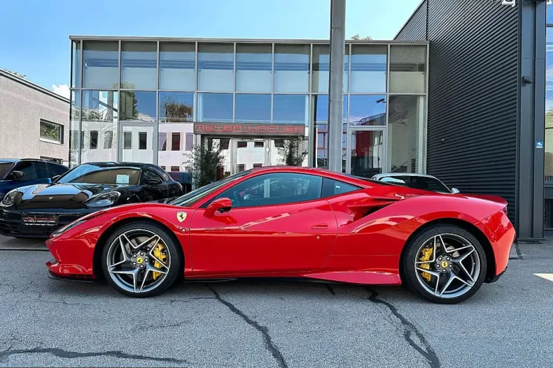 Ferrari Altele din 2022 cu 5.000 km - oferta FER251246 - foto 3