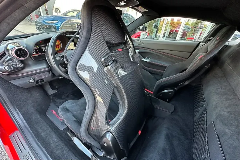 Ferrari Altele din 2022 cu 5.000 km - oferta FER251246 - foto 5