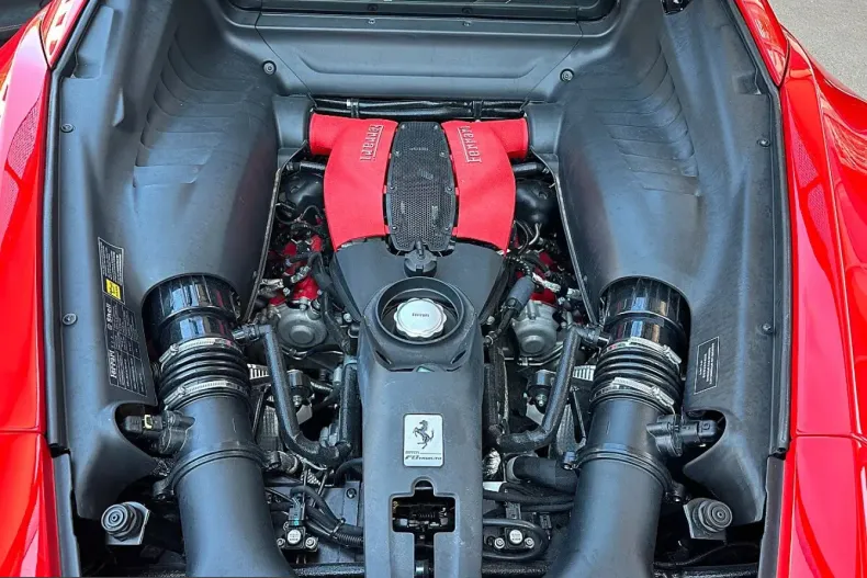 Ferrari Altele din 2022 cu 5.000 km - oferta FER251246 - foto 21