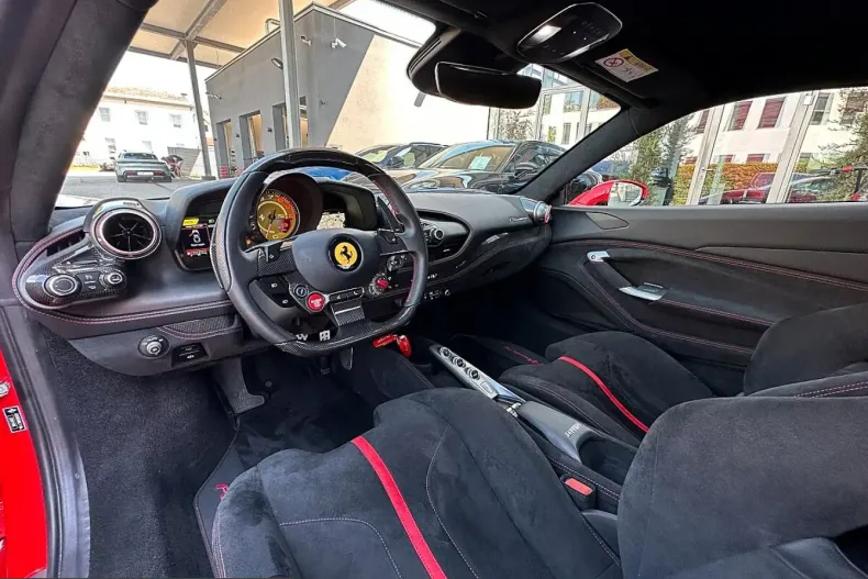 Ferrari Altele din 2022 cu 5.000 km - oferta FER251246 - foto 31