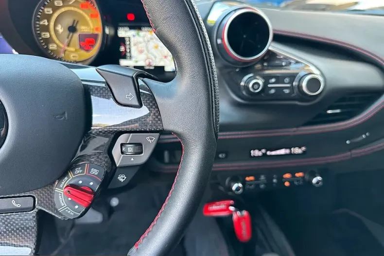 Ferrari Altele din 2022 cu 5.000 km - oferta FER251246 - foto 37