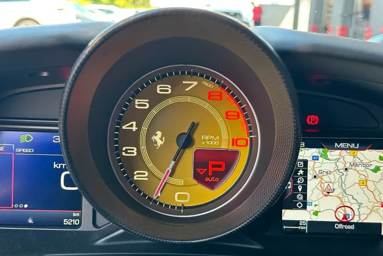 Ferrari Altele din 2022 cu 5.000 km - oferta FER251246 - foto 42