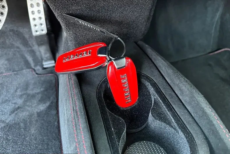 Ferrari Altele din 2022 cu 5.000 km - oferta FER251246 - foto 47