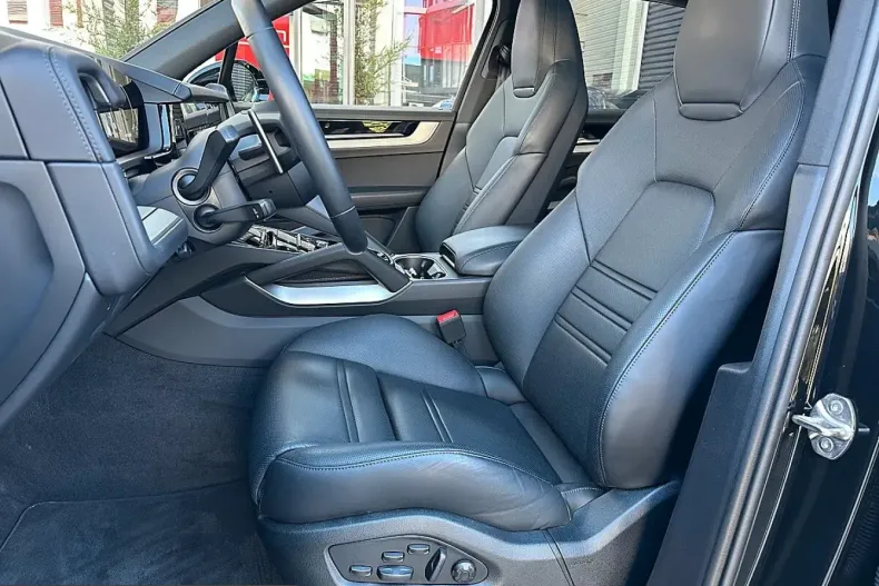 Porsche Cayenne din 2025 cu 22.271 km - oferta POR251247 - foto 5