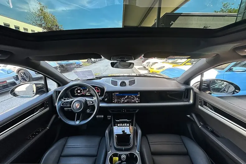 Porsche Cayenne din 2025 cu 22.271 km - oferta POR251247 - foto 6