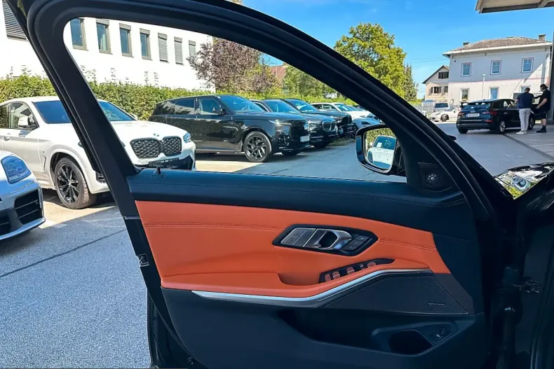 BMW M3 (Seria 3) din 2022 cu 53.937 km - oferta BMW251250 - foto 28