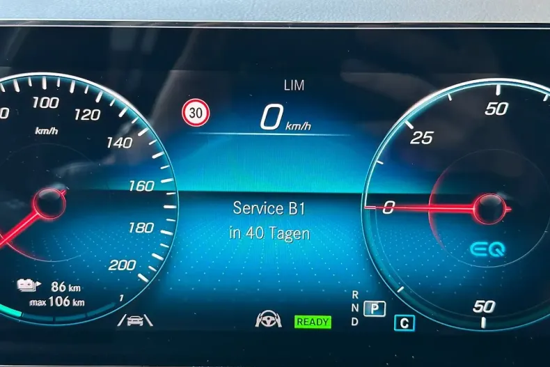 Mercedes-Benz EQB (Clasa GLB) din 2022 cu 49.527 km - oferta MER251253 - foto 34