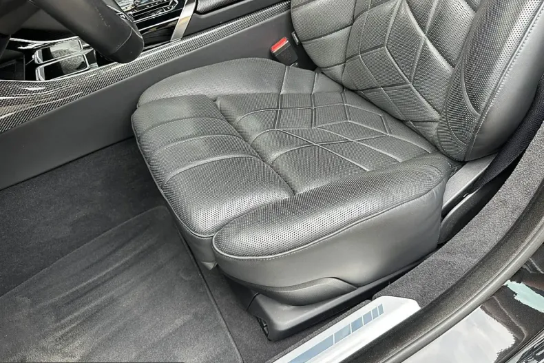 BMW i7 (Seria 7) din 2023 cu 47.391 km - oferta BMW251255 - foto 38