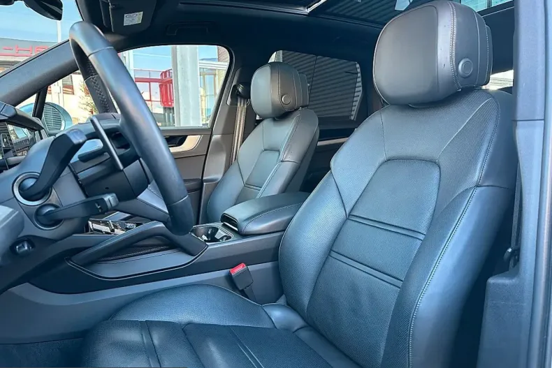 Porsche Cayenne din 2024 cu 20.870 km - oferta POR251258 - foto 5