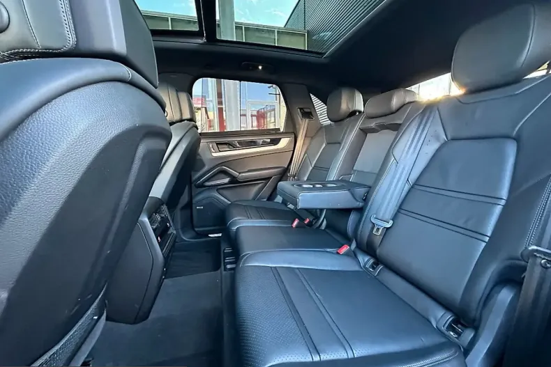 Porsche Cayenne din 2024 cu 20.870 km - oferta POR251258 - foto 7