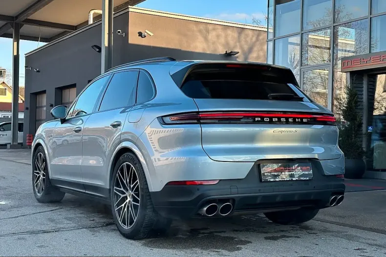 Porsche Cayenne din 2024 cu 20.870 km - oferta POR251258 - foto 11