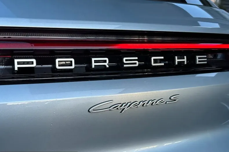 Porsche Cayenne din 2024 cu 20.870 km - oferta POR251258 - foto 13