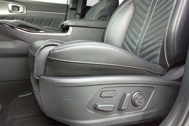 Kia Sorento din 2024 cu 28.179 km - oferta KIA251259 - foto 17