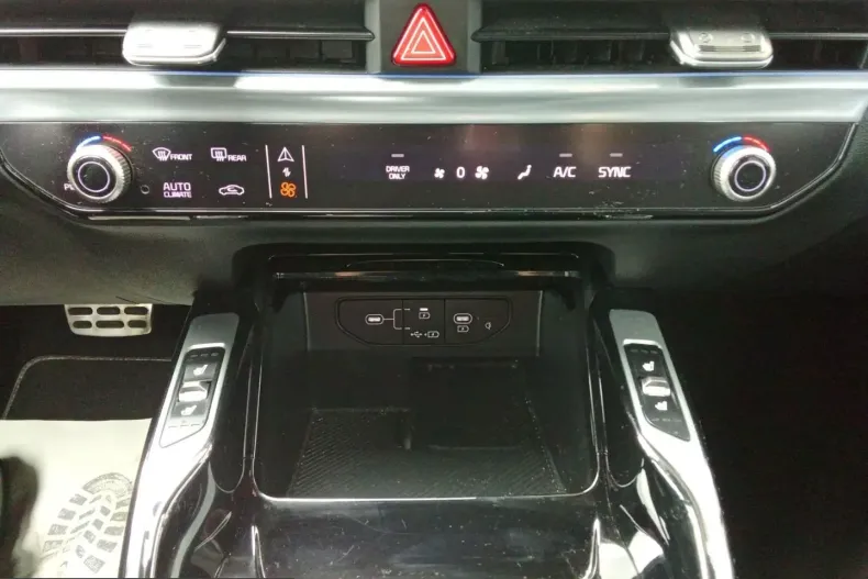 Kia Sorento din 2024 cu 28.179 km - oferta KIA251259 - foto 21