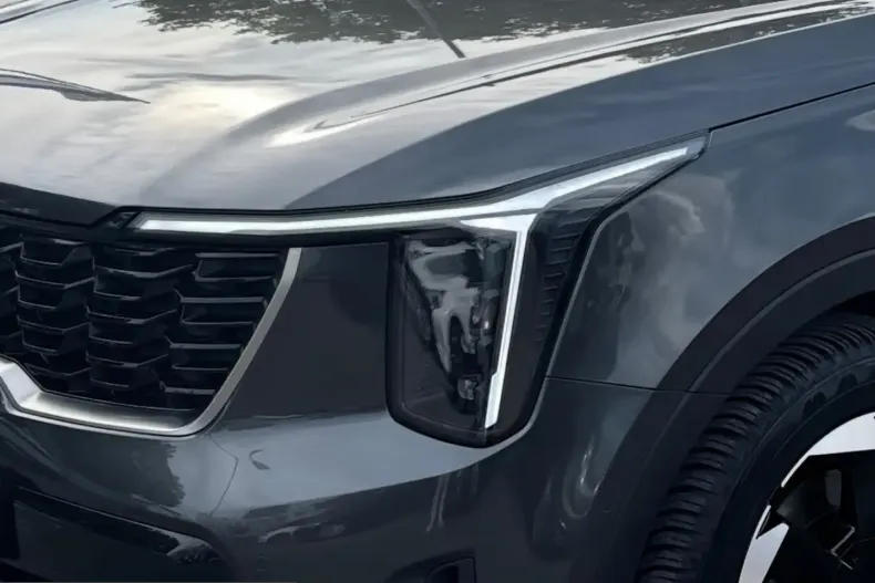 Kia Sorento din 2025 cu 22.051 km - oferta KIA251262 - foto 4