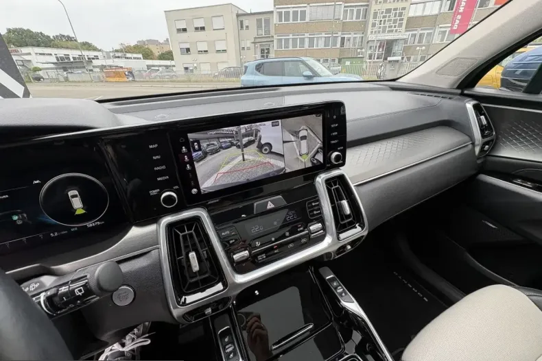 Kia Sorento din 2023 cu 58.376 km - oferta KIA251265 - foto 13