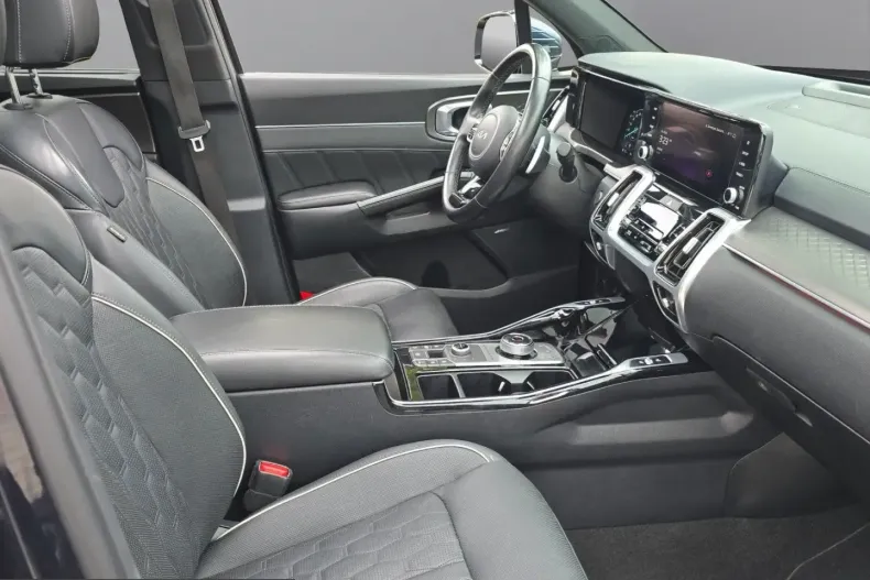 Kia Sorento din 2022 cu 69.987 km - oferta KIA251266 - foto 13
