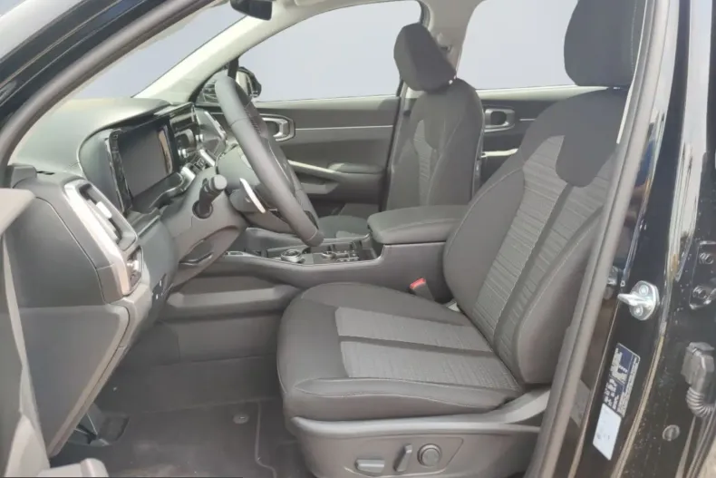 Kia Sorento din 2023 cu 10.200 km - oferta KIA251267 - foto 10