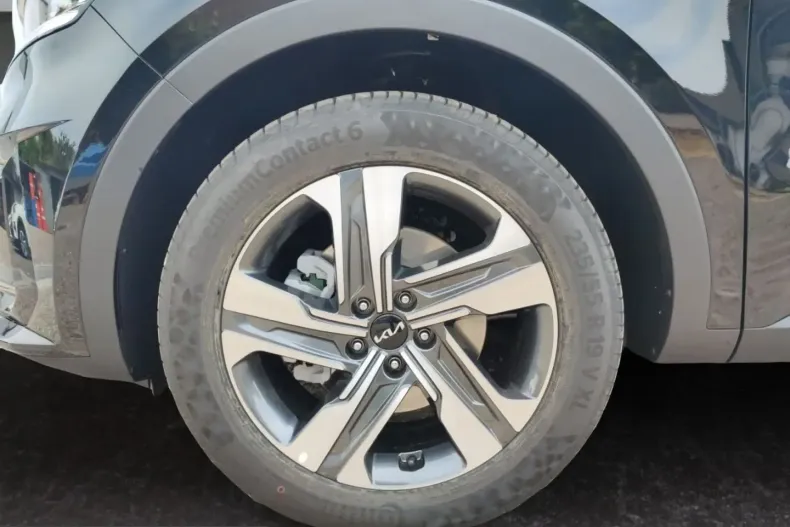 Kia Sorento din 2023 cu 10.200 km - oferta KIA251267 - foto 21