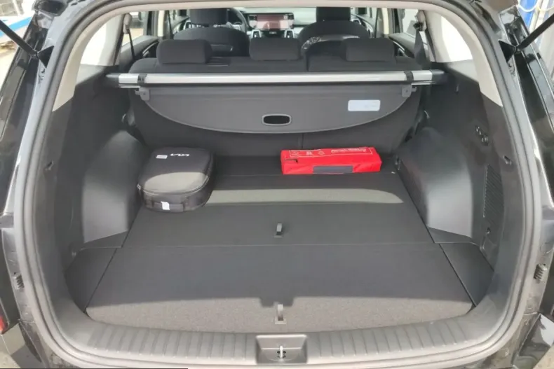 Kia Sorento din 2023 cu 10.200 km - oferta KIA251267 - foto 24