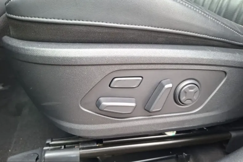 Kia Sorento din 2022 cu 76.255 km - oferta KIA251270 - foto 21