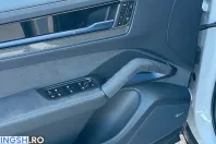 Porsche Cayenne Coupe Turbo e-Hybrid din 2026 cu 100 km - oferta POR251271 - foto 12