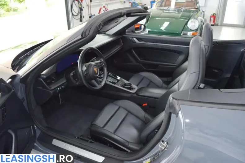 Porsche 992 din 2025 cu 31.578 km - oferta POR251277 - foto 2