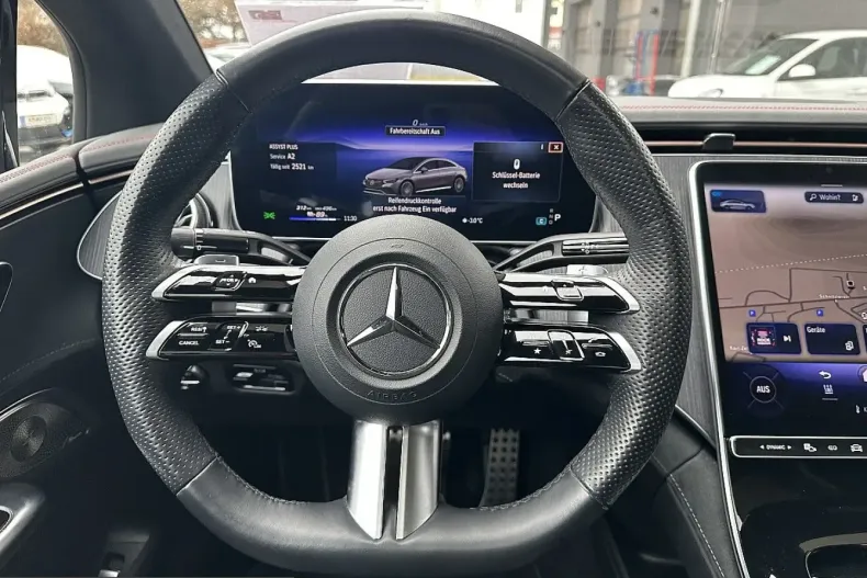 Mercedes-Benz EQE (Clasa E) din 2023 cu 32.766 km - oferta MER251281 - foto 28