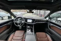 Volkswagen Touareg din 2025 cu 8.175 km - oferta VOL251284 - foto 4