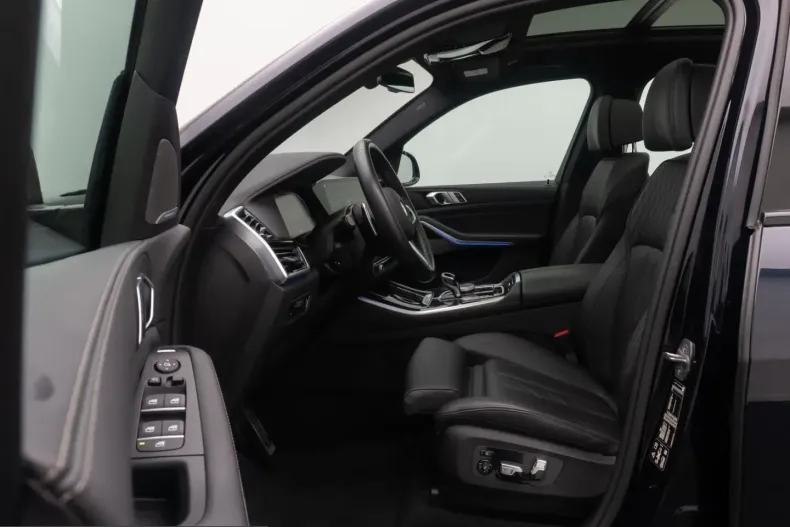 BMW X5 (Seria X) din 2023 cu 25.923 km - oferta BMW251287 - foto 18