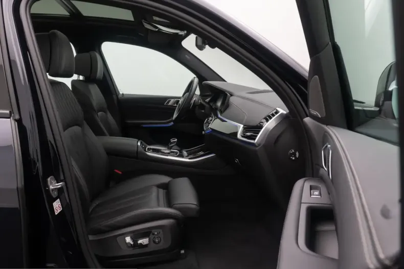 BMW X5 (Seria X) din 2023 cu 25.923 km - oferta BMW251287 - foto 23