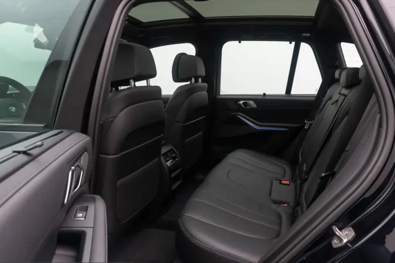 BMW X5 (Seria X) din 2023 cu 25.923 km - oferta BMW251287 - foto 24