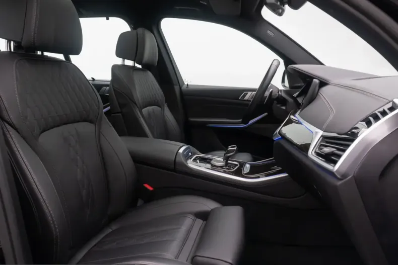 BMW X5 (Seria X) din 2023 cu 25.923 km - oferta BMW251287 - foto 36