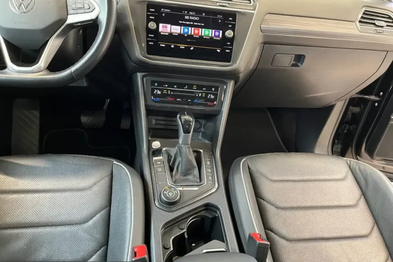Volkswagen Tiguan Allspace din 2023 cu 35.505 km - oferta VOL251290 - foto 8