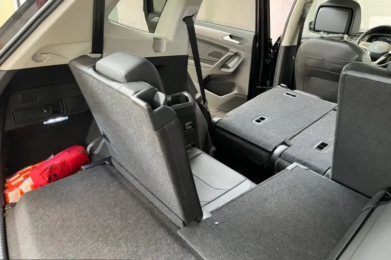 Volkswagen Tiguan Allspace din 2023 cu 35.505 km - oferta VOL251290 - foto 17