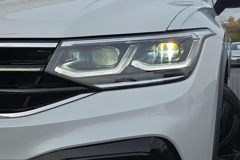 Volkswagen Tiguan Allspace din 2024 cu 17.000 km - oferta VOL251291 - foto 5