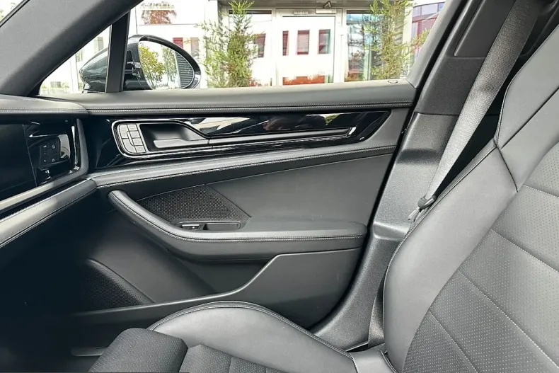 Porsche Panamera din 2025 cu 21.200 km - oferta POR251295 - foto 16