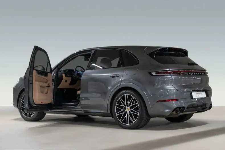 Porsche Cayenne din 2024 cu 21.800 km - oferta POR251296 - foto 7