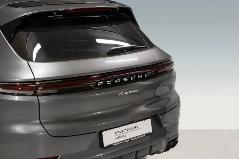 Porsche Cayenne din 2024 cu 21.800 km - oferta POR251296 - foto 12