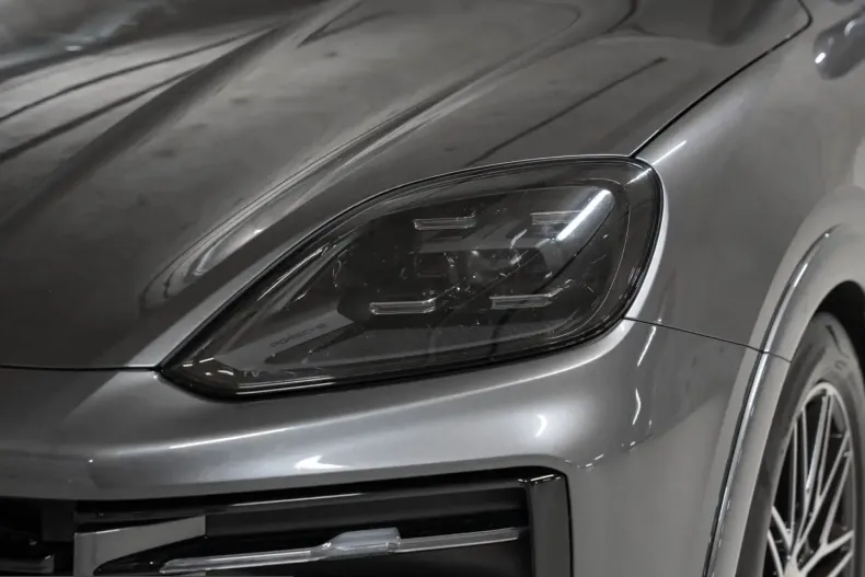 Porsche Cayenne din 2024 cu 21.800 km - oferta POR251296 - foto 14