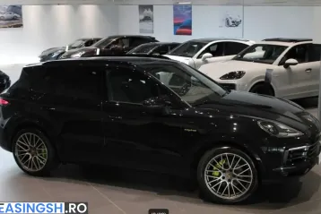 Porsche Cayenne din 2023 - oferta POR251299