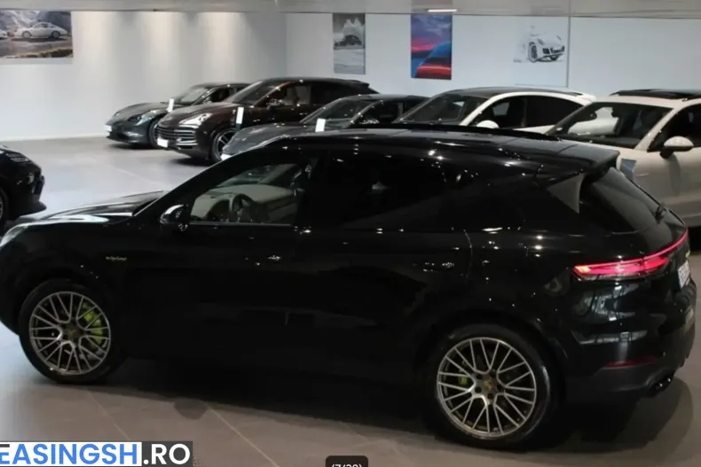Porsche Cayenne din 2023 cu 44.500 km - oferta POR251299 - foto 8