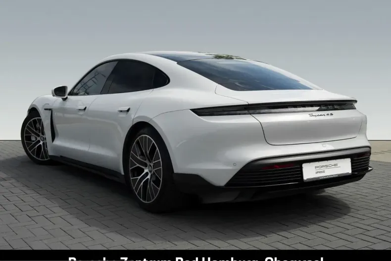 Porsche Taycan din 2023 cu 47.365 km - oferta POR251301 - foto 4