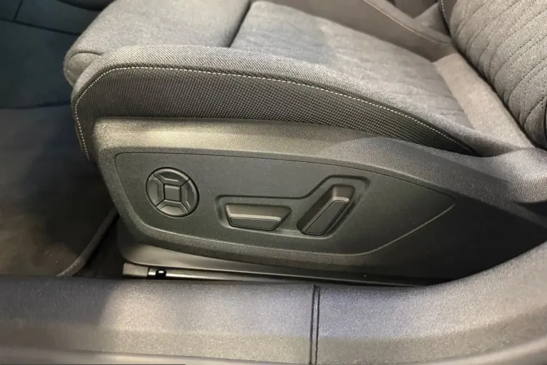 Audi A5 din 2025 cu 6.448 km - oferta AUD251309 - foto 16