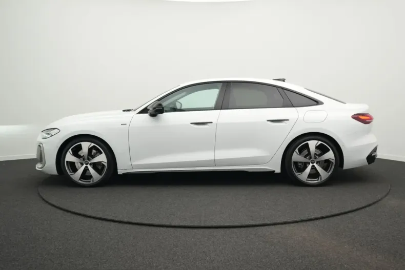 Audi A5 din 2025 cu 6.700 km - oferta AUD251312 - foto 6