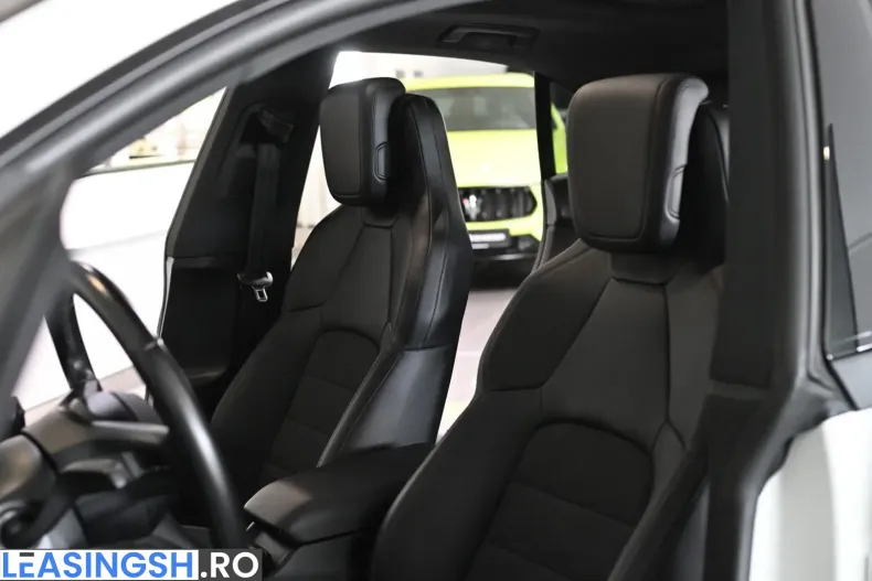 Porsche Macan din 2024 cu 45.053 km - oferta POR251317 - foto 19