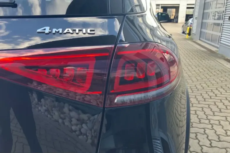 Mercedes-Benz GLE 350 (Clasa GLE) din 2022 cu 86.900 km - oferta MER251323 - foto 11